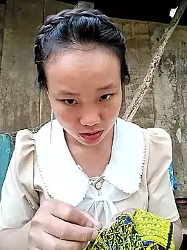 liu-liusexy online show from 09/21/25, 01:51