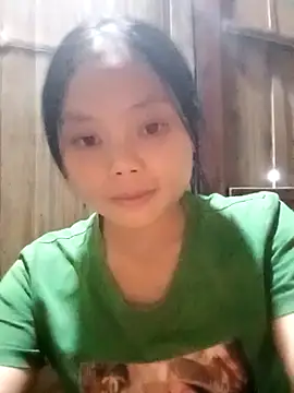 omiu-baby online show from 10/10/25, 01:32