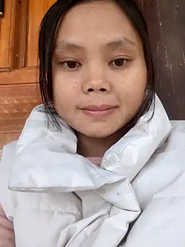 omiu-baby online show from 11/03/25, 01:40