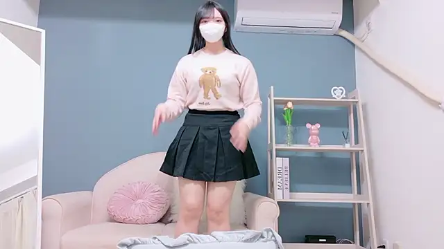 Snapshot of Riria-riri chatting on 10/30/25, 07:10 Riria-riri online show from 10/30/25, 07:10