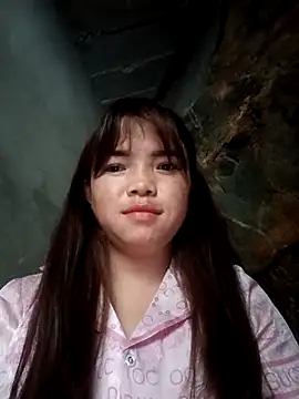 Snapshot of AnHa19 chatting on 11/11/25, 01:16 AnHa19 online show from 11/11/25, 01:16