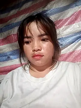 Snapshot of AnHa19 chatting on 11/13/25, 09:03 AnHa19 online show from 11/13/25, 09:03