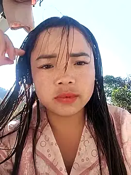 Snapshot of AnHa19 chatting on 11/24/25, 08:14 AnHa19 online show from 11/24/25, 08:14