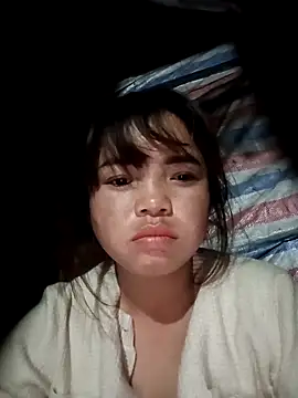 Snapshot of AnHa19 chatting on 12/13/25, 09:53 AnHa19 online show from 12/13/25, 09:53