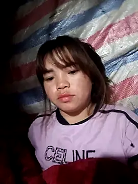 Snapshot of AnHa19 chatting on 12/15/25, 09:30 AnHa19 online show from 12/15/25, 09:30