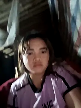 Snapshot of AnHa19 chatting on 12/16/25, 09:42 AnHa19 online show from 12/16/25, 09:42