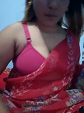 Snapshot of Arohi_51 chatting on 09/25/25, 04:11 Arohi 51 online show from 09/25/25, 04:11