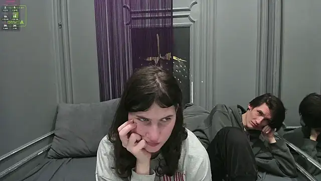 ViviaraNGendy online show from 10/31/25, 03:46