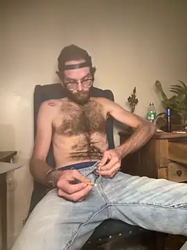 hungspundick1 online show from 10/15/25, 02:39