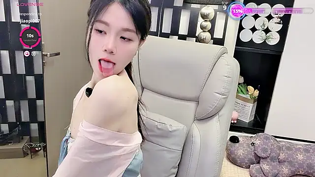 Yueyue-MM online show from 06/19/26, 02:05