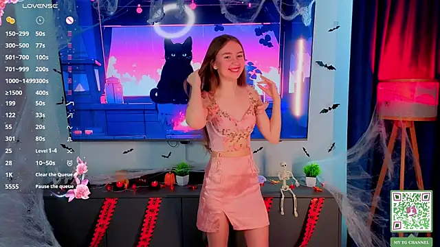 Snapshot of ElfredaTupy chatting on 11/04/25, 06:12 ElfredaTupy online show from 11/04/25, 06:12