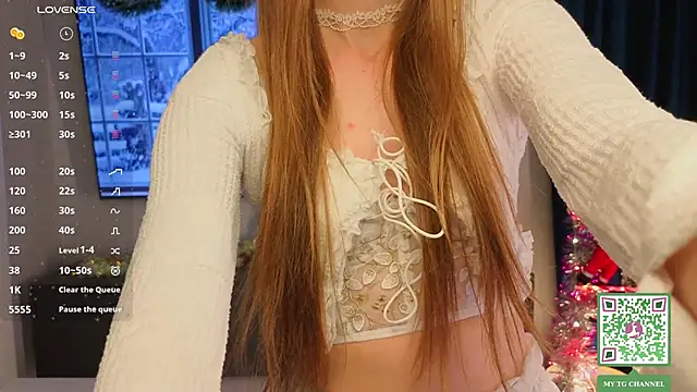 Snapshot of ElfredaTupy chatting on 12/02/25, 07:42 ElfredaTupy online show from 12/02/25, 07:42