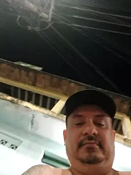 Snapshot of andrerj22 chatting on 09/20/25, 12:44 andrerj22 online show from 09/20/25, 12:44