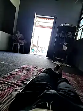 HIIMSINGLEBOY online show from 10/29/25, 06:37