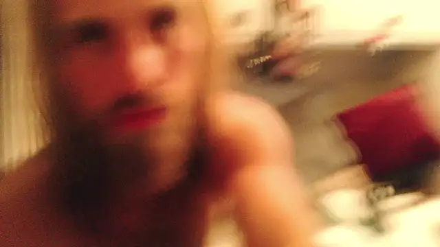 JuliCarl online show from 08/09/26, 11:31