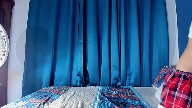 Grettel w online show from 09/17/25, 07:59