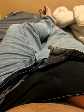 Normalludo0202 online show from 11/27/25, 04:09