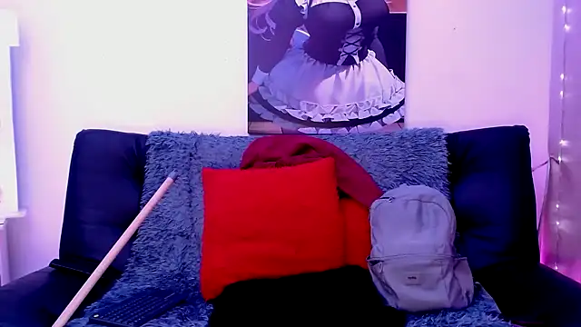 LAHILA COOPERR online show from 10/17/25, 12:25