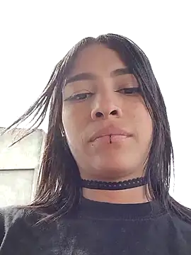 Snapshot of Aliciacute__ chatting on 09/24/25, 08:12 Aliciacute   online show from 09/24/25, 08:12