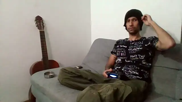 Alejandro92 cali online show from 06/08/26, 01:28