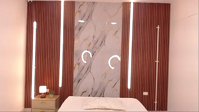 Snapshot of shena_nomy1 chatting on 11/23/25, 07:57 shena nomy1 online show from 11/23/25, 07:57