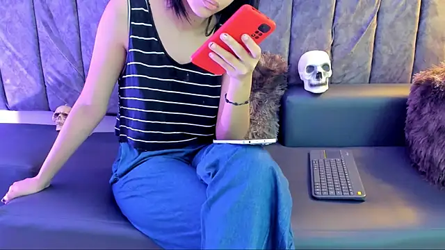 Rowan Mills online show from 09/23/25, 08:23