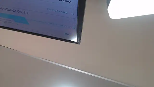 NoelleHartley online show from 12/16/25, 12:21