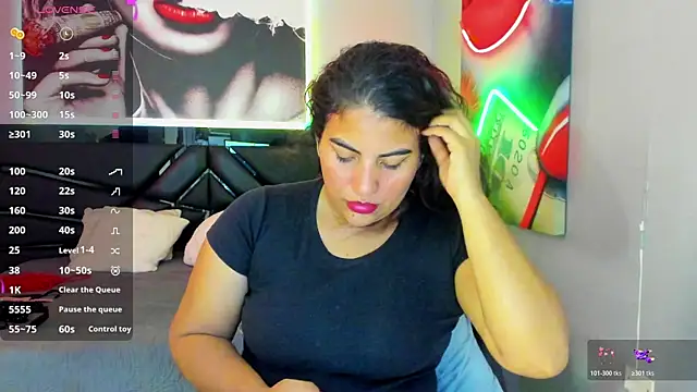 Snapshot of Sara_Bdsm_ chatting on 03/30/26, 02:29 Sara Bdsm online show from 03/30/26, 02:29