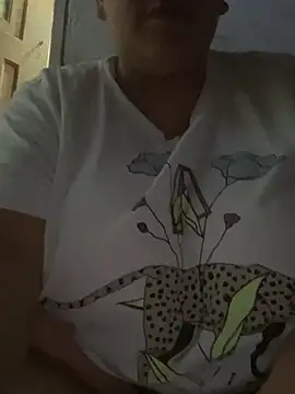 bruna438 online show from 05/07/26, 01:16