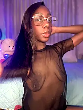 Snapshot of AmyRoss_1 chatting on 10/28/25, 01:14 AmyRoss 1 online show from 10/28/25, 01:14