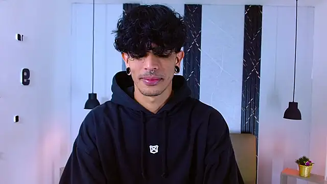 Snapshot of Franvill_Trato chatting on 09/30/25, 07:08 Franvill Trato online show from 09/30/25, 07:08