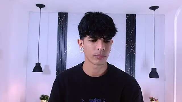 Snapshot of Franvill_Trato chatting on 10/23/25, 07:01 Franvill Trato online show from 10/23/25, 07:01