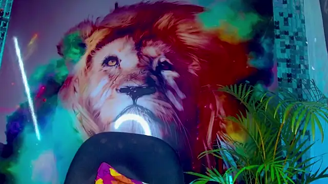 Snapshot of Cristal_Gem1 chatting on 09/12/25, 07:14 Cristal Gem1 online show from 09/12/25, 07:14