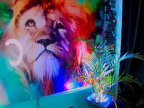 Snapshot of Cristal_Gem1 chatting on 10/03/25, 12:40 Cristal Gem1 online show from 10/03/25, 12:40