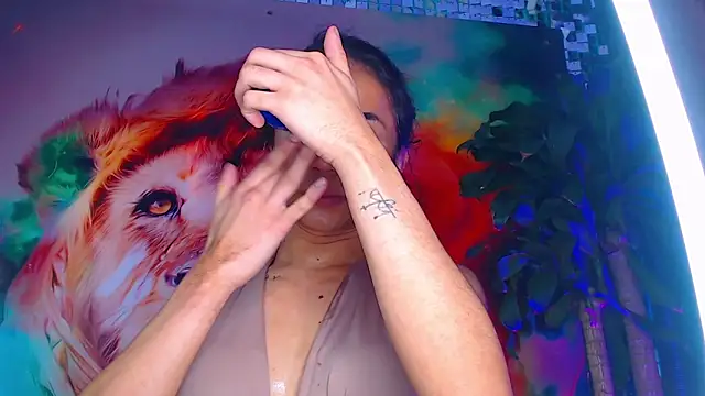 Snapshot of Cristal_Gem1 chatting on 11/19/25, 12:16 Cristal Gem1 online show from 11/19/25, 12:16