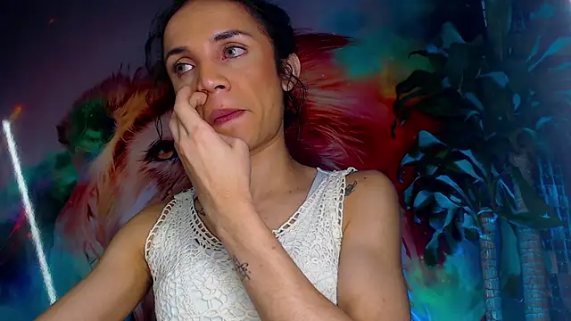 Snapshot of Cristal_Gem1 chatting on 11/25/25, 11:54 Cristal Gem1 online show from 11/25/25, 11:54