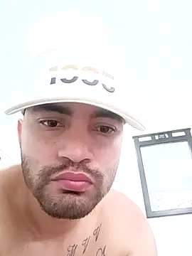 este juan online show from 10/26/25, 01:50