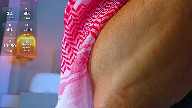 Thaiel Fosteer online show from 11/14/25, 07:07