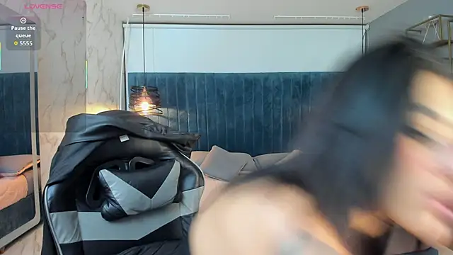 Snapshot of MAGIC_ISA chatting on 12/03/25, 07:56 MAGIC ISA online show from 12/03/25, 07:56