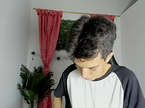 dylan 202520  online show from 09/20/25, 11:33