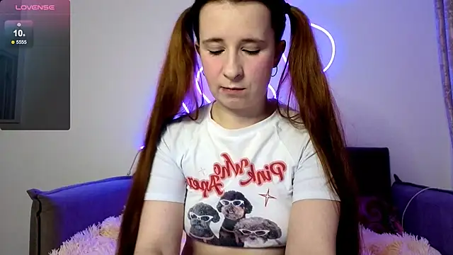  Linett  online show from 11/03/25, 08:21