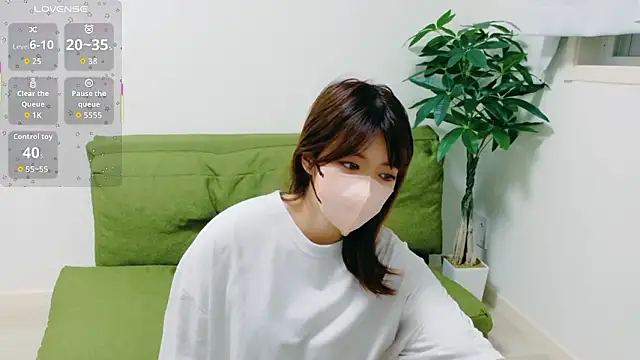 hinachuuu  D online show from 09/24/25, 11:02