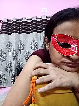 Snapshot of Gullapi chatting on 12/01/25, 03:22 Gullapi online show from 12/01/25, 03:22