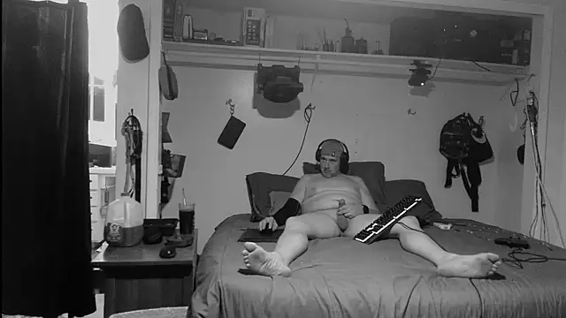 BigheadLongcock online show from 07/11/26, 06:16