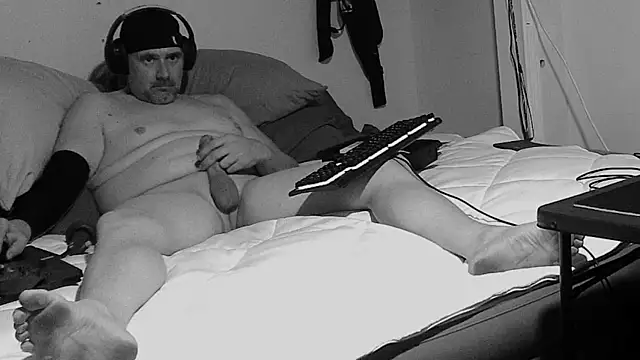 BigheadLongcock online show from 07/26/26, 09:32