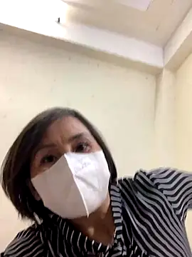 Hello Linchii online show from 09/13/25, 06:18