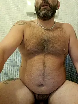 Snapshot of gigilola84 chatting on 09/12/25, 02:44 gigilola84 online show from 09/12/25, 02:44