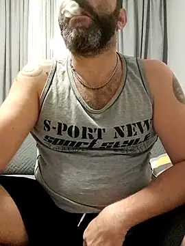 Snapshot of gigilola84 chatting on 09/28/25, 04:18 gigilola84 online show from 09/28/25, 04:18