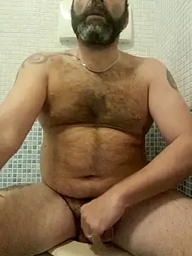 Snapshot of gigilola84 chatting on 10/05/25, 05:17 gigilola84 online show from 10/05/25, 05:17