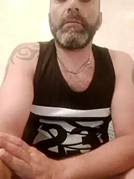 Snapshot of gigilola84 chatting on 06/17/26, 03:20 gigilola84 online show from 06/17/26, 03:20